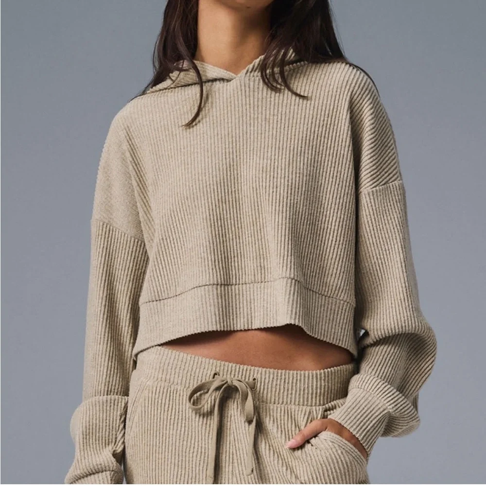 ALO Muse Hoodie in Tan Gravel Heather Size XS